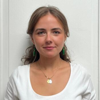 Babysitter in Neuilly-sur-Seine: Alice