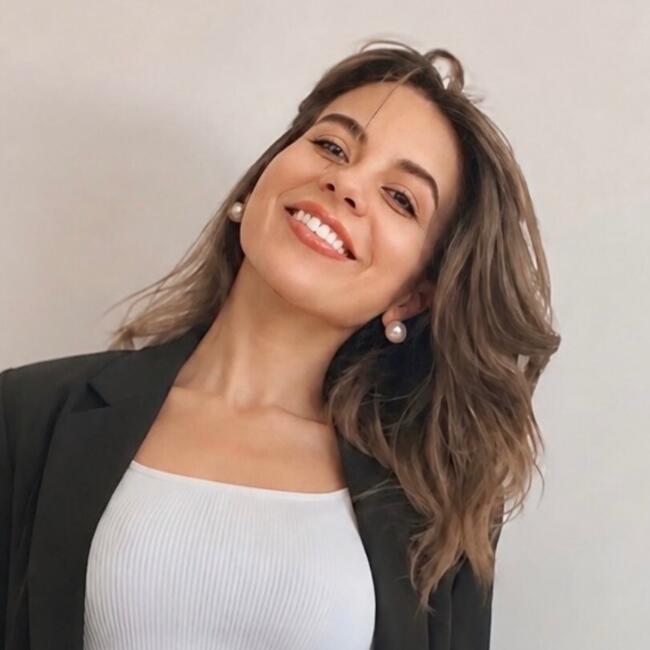 Babysitter in Montevideo: Agustina
