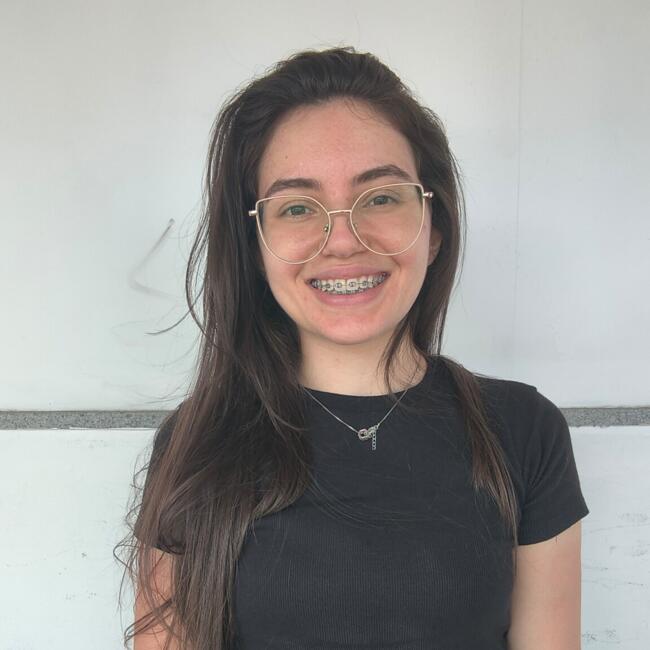 Babá em Nova Friburgo: Helena