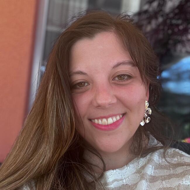 Babysitter a Villars-sur-Glâne: Julie