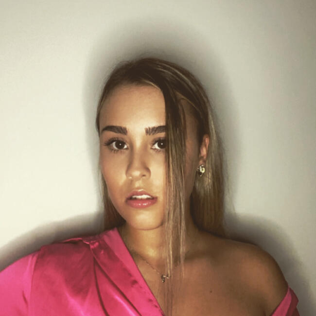 Babysitter in Osijek: Lea