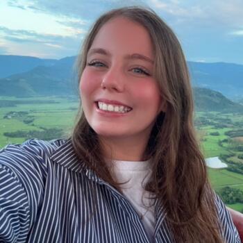 Babá em Balneário Rincão: Eloah Zilli