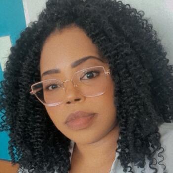 Babá Embu das Artes: Tia tata  "Experiência em Rn e Crianças maiores" ... Clt Trabalhando com Amor e Dedicação !!