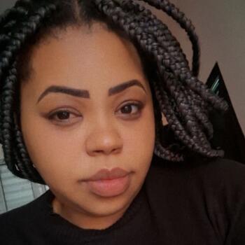 Babá em Embu das Artes: Tia tata  Folguista "Experiência em Rn e Crianças maiores" ... Amor e Dedicação !!