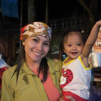 Babysitter Barcelona: Mechelle