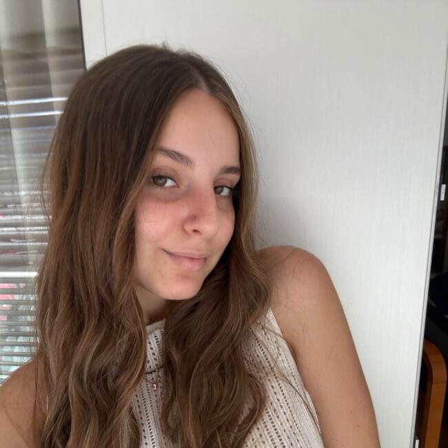 Babysitter em Peso da Régua: Leonor Merêncio
