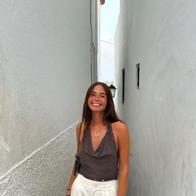 Niñera en Alicante: Alba