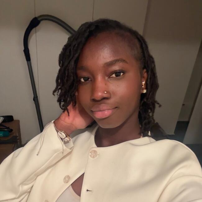 Babysitter in Trappes: Manké