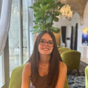 Baby-sitter Le Bignon: Victoria