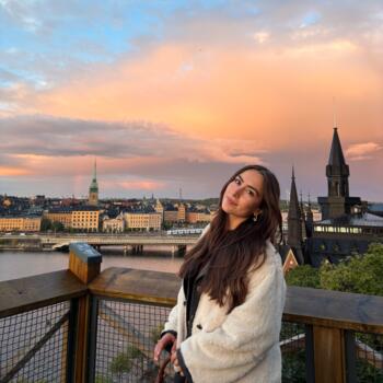 Babysitter in Solna: ELENI