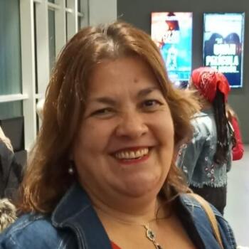 Babysitter in Salinas: SILVIA