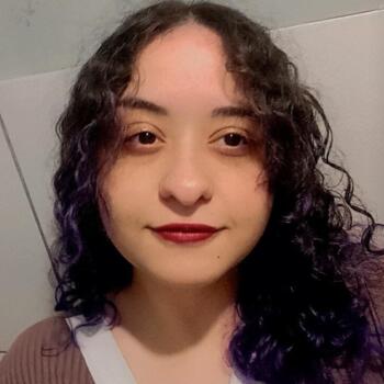 Babysitter in Curitiba: Geovana Eduarda