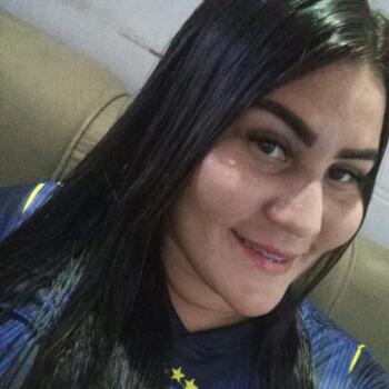 Babysitter in Natal: Camila