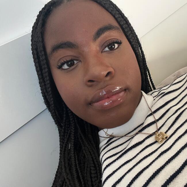 Babysitter in Taverny: Hope-Tracy