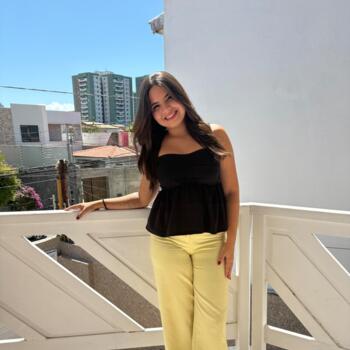 Babá Aracaju: Julia