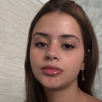 Babysitter Brisbane: Júlia