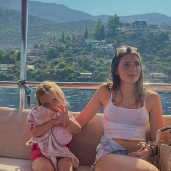 Babysitter in Shrewsbury: Sofia