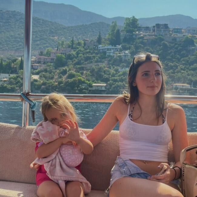 Babysitter in Shrewsbury: Sofia