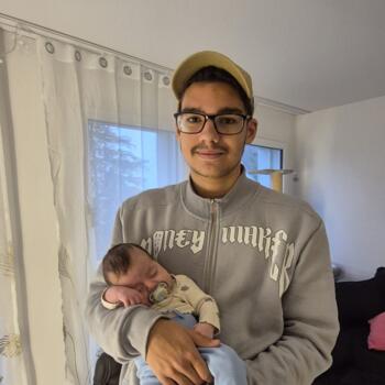 Babysitter Volketswil / Volketswil (Dorf): Leandro