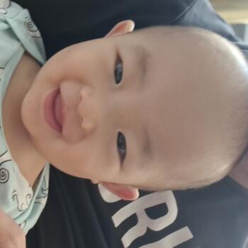 Singapore Island的保母职缺: James