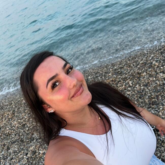 Babysitter in Bettemburg: Adriana Carvalho