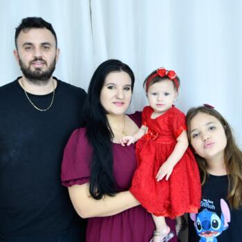 Babysitting job in Paraguaçu Paulista: babysitting job Thais