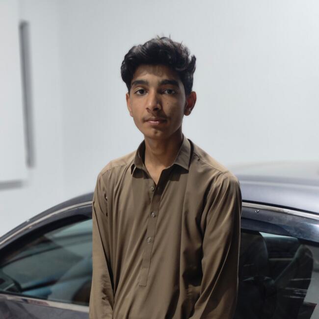Babysitting job in Fatehpur: Asad