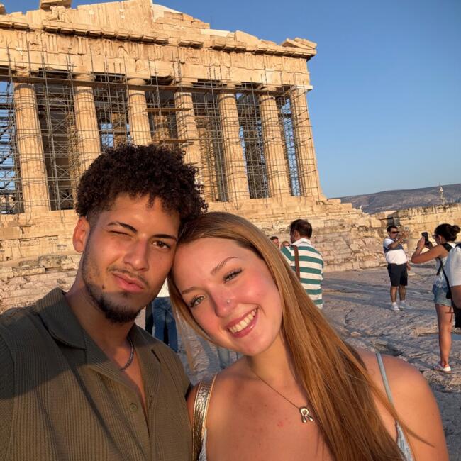 Babysitting job in Santarém: Ariana