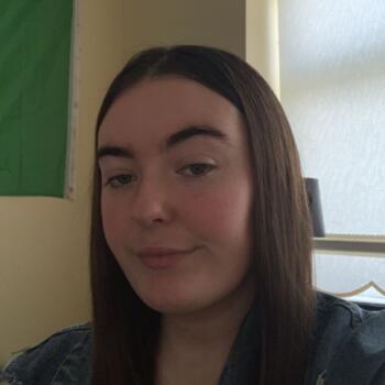 Babysitter in Navan: Emma
