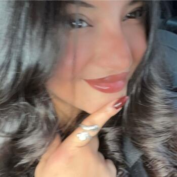 Babysitter in El Achour: Madina