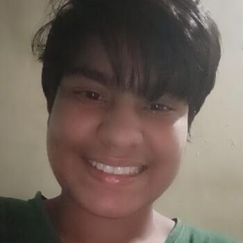 Babysitter in Thāne: Muskan