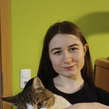 Babysitter in Burbach: Julia