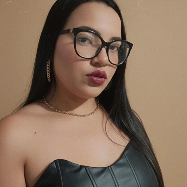 Emprego de babá em Biguaçu: Thayna