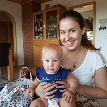 Baby-sitter Prévessin-Moëns: Laura