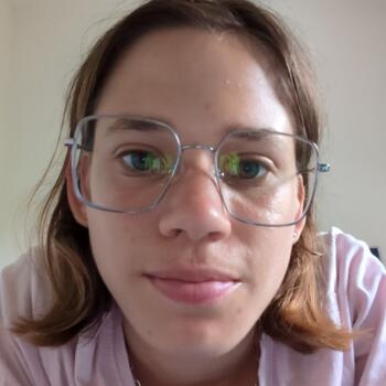 Babysitter in Pamiers: Norah
