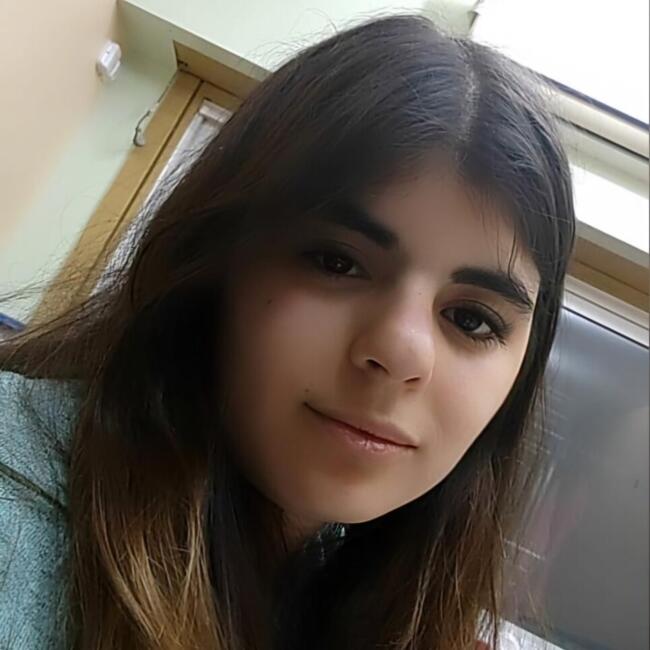 Babysitter in Buenos Aires: Milagros