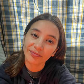 Babysitter in San Juan Bautista: Ayelen