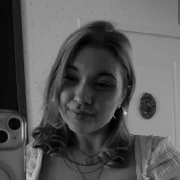 Lastenhoitaja Turku: Nelly