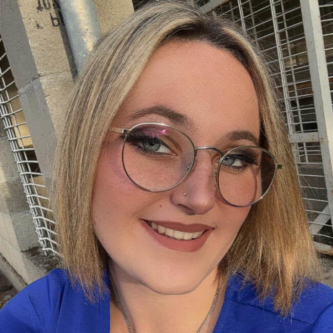 Babysitter in Sigogne: Margaux