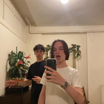 Babysitter in Paris: Grégoire