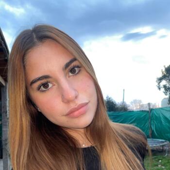 Babysitter in Villa Rosa: Costanza