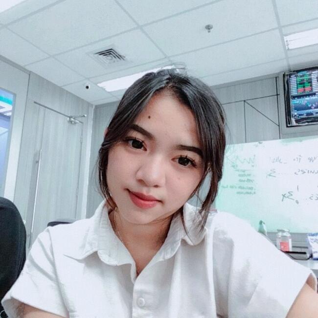 Babysitter in Jakarta: Vitria