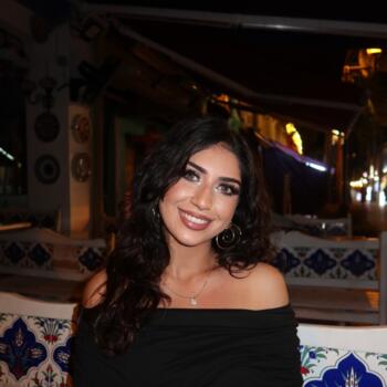 位于Singapore Island的临时保姆: Zahira