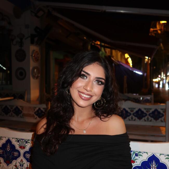 位于Singapore Island的临时保姆: Zahira