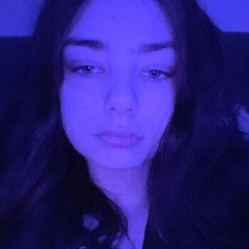 Nanny in Spalding: Leah