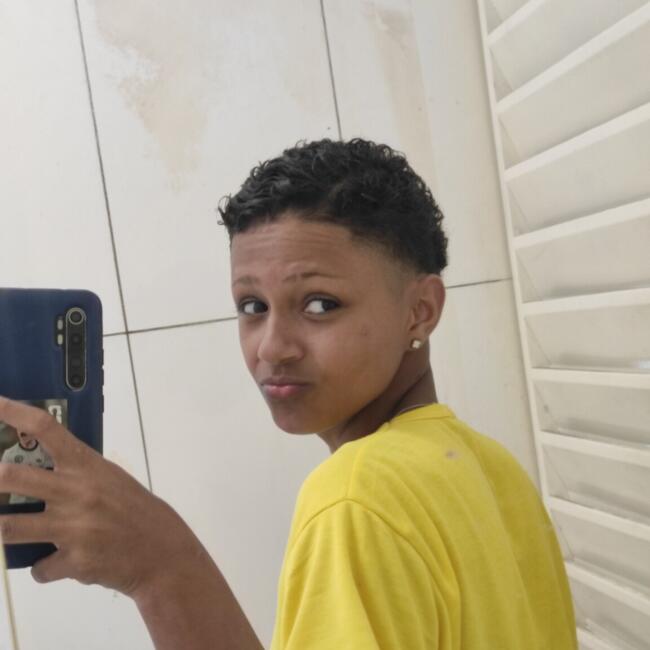 Babá em Sete Lagoas: Yasmim
