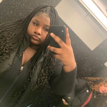 Babysitter in Seattle: Nychelle