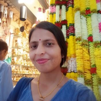 Nanny in Gurugram: Rupa