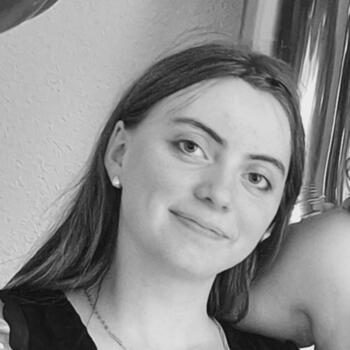 Babysitter in Meylan: Maelys