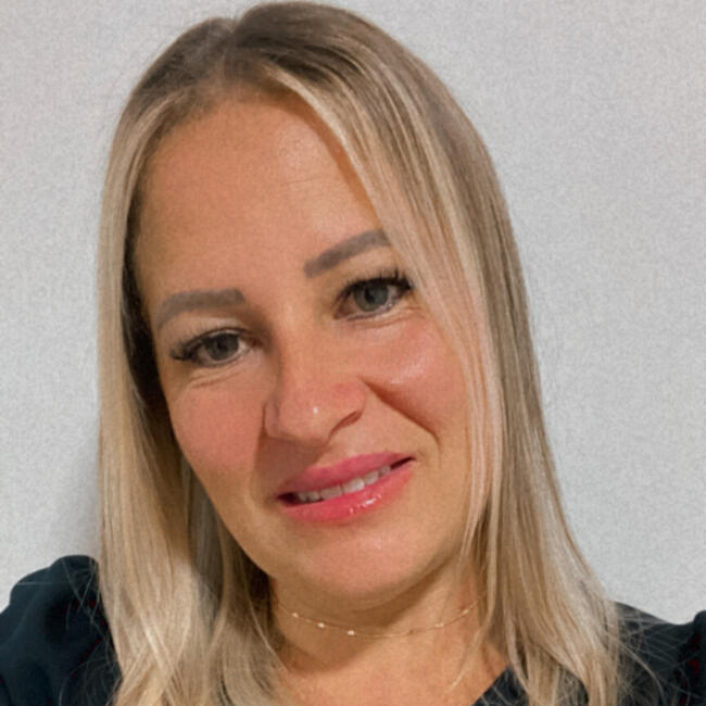 Babysitter in Belo Horizonte: Ede sandra